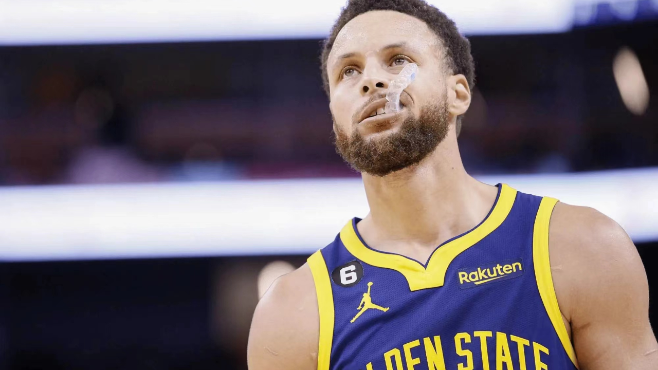 湖人大胜勇士，取得九连胜